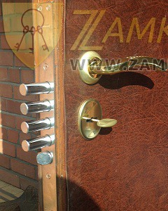 Ремонт дверей с замками Mottura