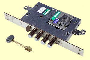 Замок врезной MOTTURA (МОТТУРА) Италия