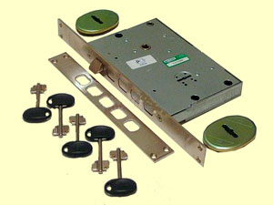 Замок врезной MOTTURA 72 серии