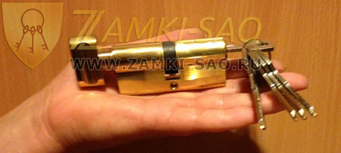 Поменять личинку в замке