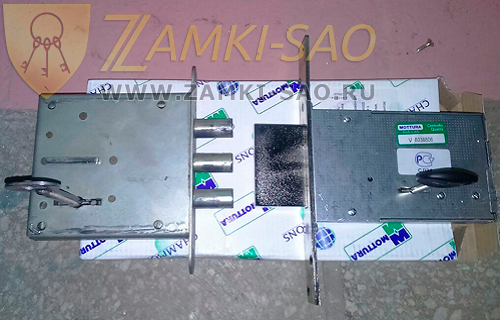 Установить дверной замок