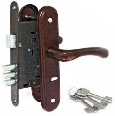 Установка врезных замков в металлическую дверь сувальдной модели