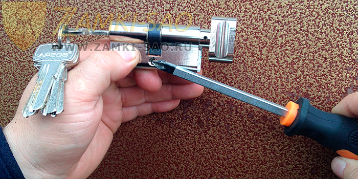 замена вставки замка zamki-sao.com