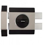 замена замков  в двери Герда