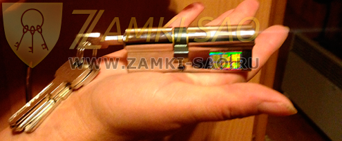 поменяем ключи на входной металлической двери замена замков Щелково zamki-sao.com