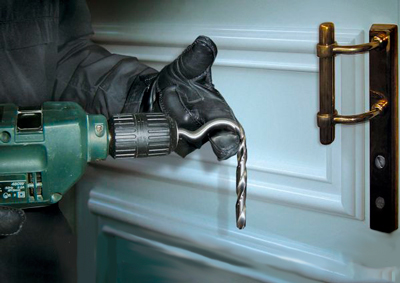 Как противостоять силовому взлому замка в двери? Как противостоять силовому взлому замка в двери?